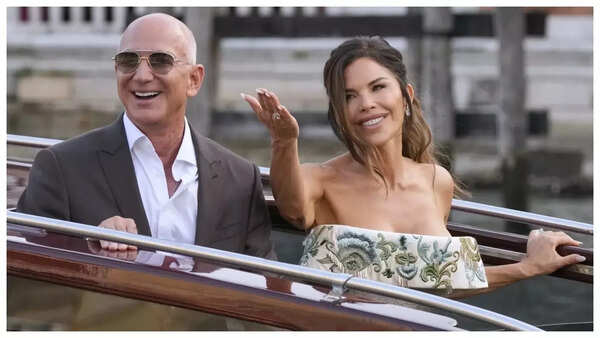 jeff bezos lauren sanchez