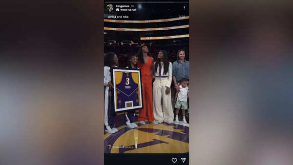LeBron James on Candace Parker. Image via: LeBron James/Instagram LeBron James on Candace Parker