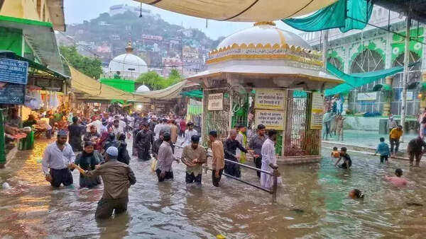 Part of Ajmer dargah ceiling collapses due to heavy rainfall.