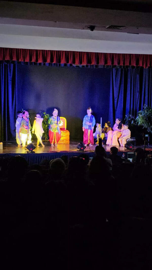 'Stage Parichay 2025' - a presentation of grand narratives of stories, values, and power on stage by students held at Rotary Sadan, Kolkata_2