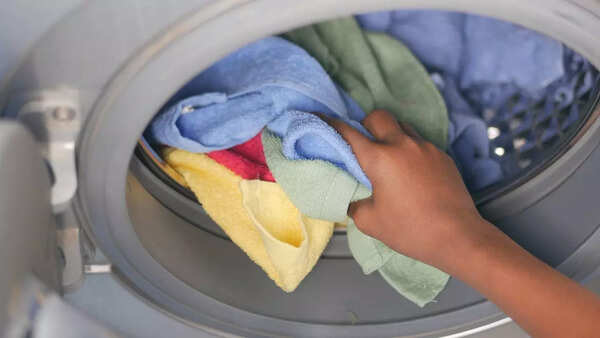 Removes musty odor