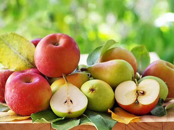Apple or pear on an empty stomach