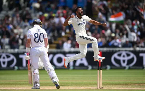 आकाश डीब (गेटी अर्थ)