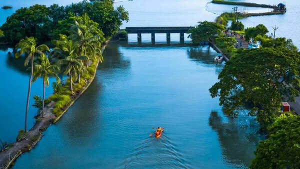Kadamakkudy Islands