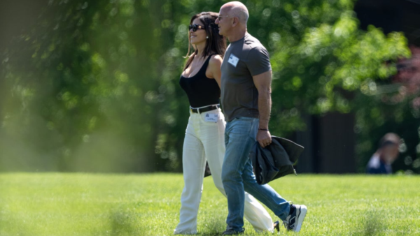 Source: Entrepreneur Jeff Bezos and Lauren Sánchez seen together at Sun Valley following lavish Italy wedding
