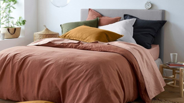 Linen works well for humid weather styling