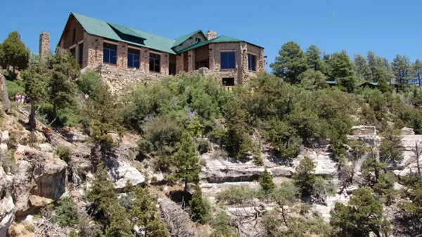 Grand Canyon Lodge fire (2)