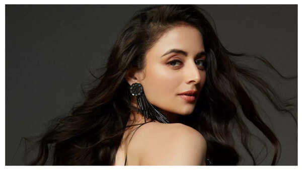 Zoya Afroz