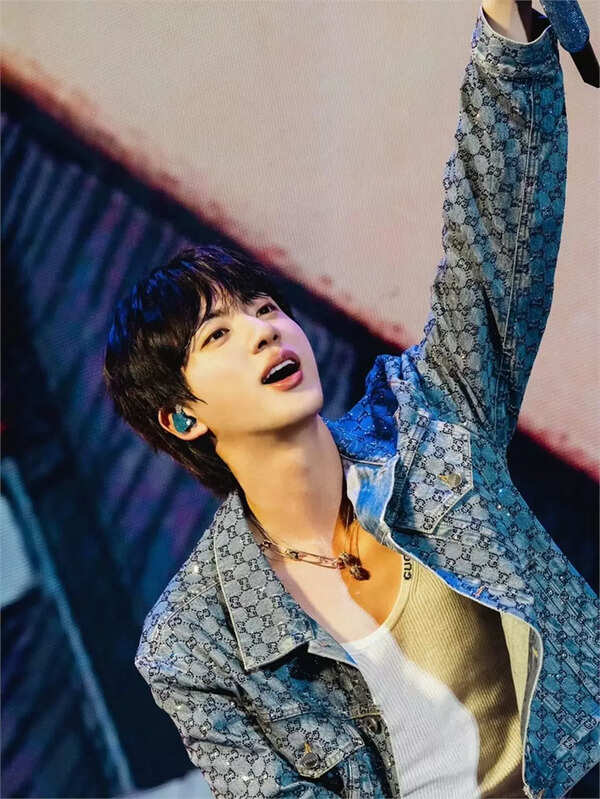 K-POP・アジア BTS NOW2 JIN Jin (singer) - Wikipedia