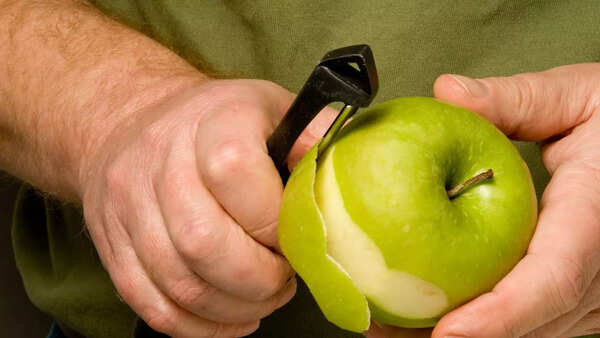 How to Peel an Apple: Easy Tips for Perfect Results Every Time