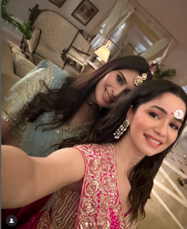 sara tendulkar graduation dress Gemy Maalouf | Evening Dresses main image 1
