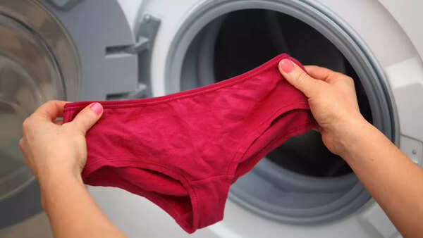 How often should you wash underwear, towels, and bed sheets? Top doctor  explains | - The Times of India