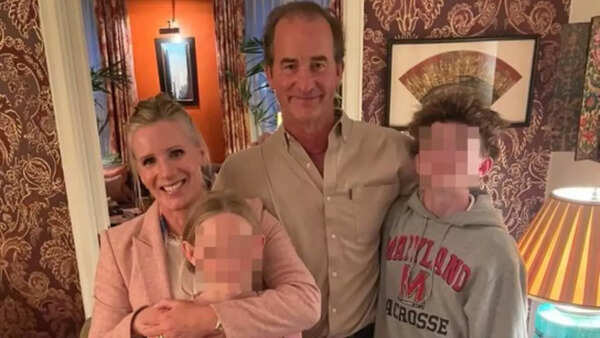 Coldplay kiss-cam scandal escalates: Kristin Cabot files for divorce from  'separated' husband - The Times of India
