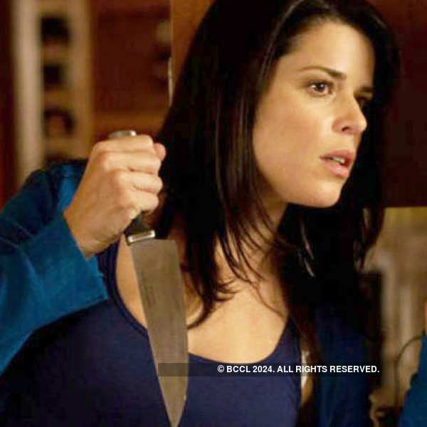 Neve Campbell Wallpapers