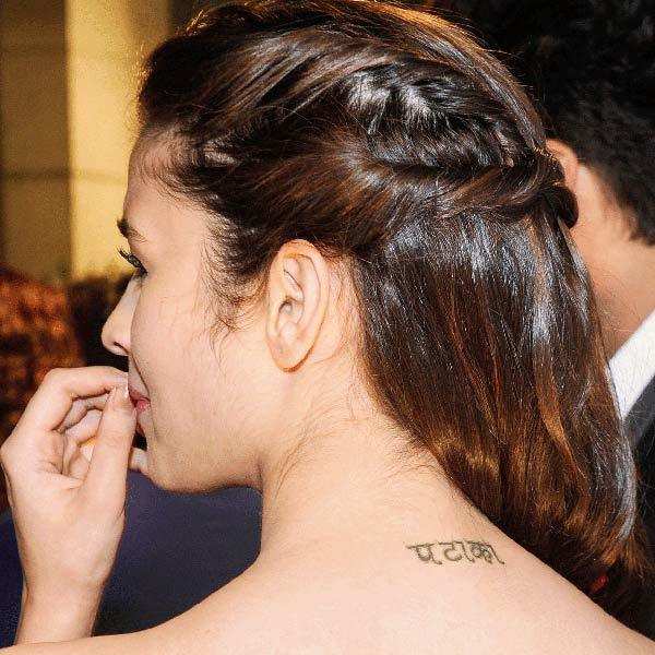 Hrithik Roshan-Sussanne, Deepika Padukone-Ranbir Kapoor's tattoo woes! -  Bollywood News & Gossip, Movie Reviews, Trailers & Videos at  Bollywoodlife.com