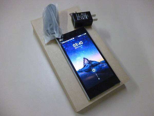 Xiaomi 'discontinues' Mi 3 just a month after launch - Times of India