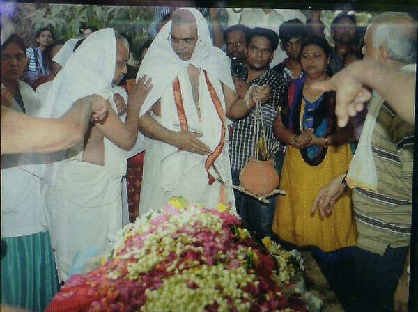 Aruna Shanbaug is finally at peace after 42 years in coma Mumbai News