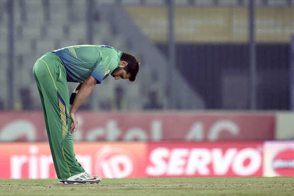afridi-defeated-afp