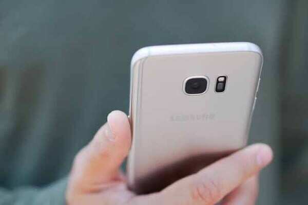 galaxy-s7-vs-htc-10-compare-6