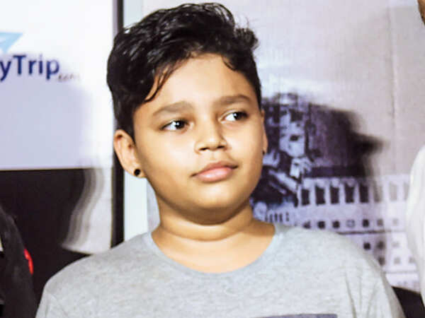 Ayan-Irrfan_Khan_Tejas-Kudtarkar