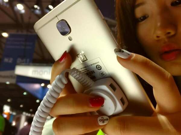 oneplus_3_gold2