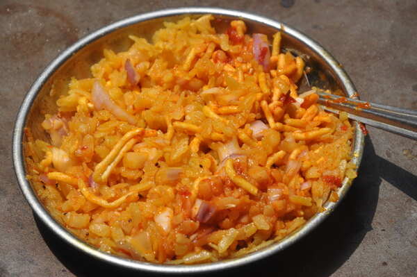 PohaWithTari(1)