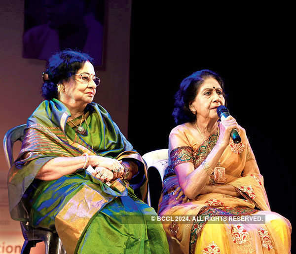 Sabitri Chatterjee Pictures