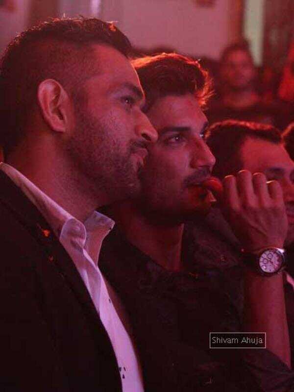 Mahendra Singh Dhoni, Sushant Singh Rajput