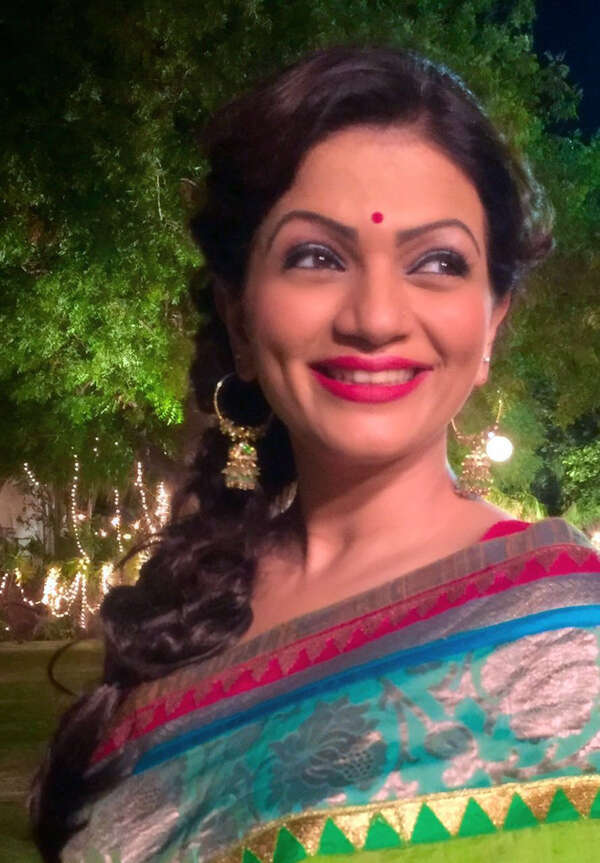guj_debut_prachee