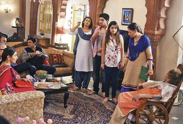 The cast of 'Zindagi Ki Mahek' shoots in Chandni Chowk (BCCL)
