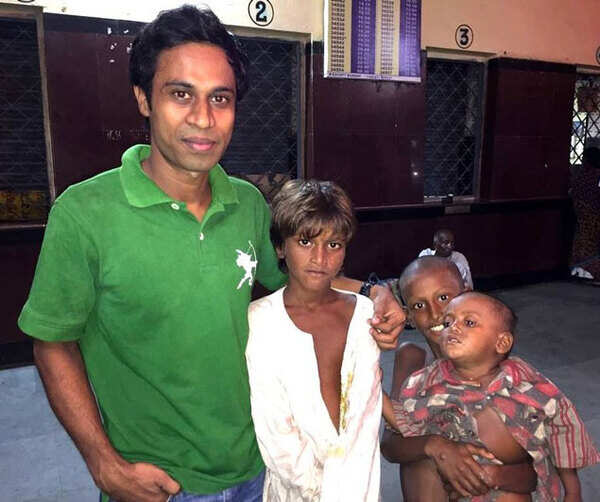 Syed,-a-microbiologist,-from-the-South-24-Parganas-district-in-West-Bengal-travels-120-kms-to-attend-every-drive-with-the-Kolkata-Robins