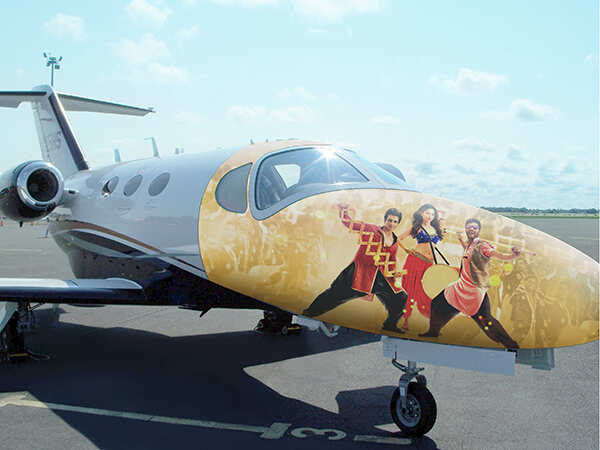Tutak-Tutak-Tutiya_Plane