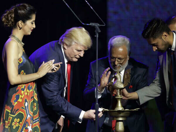 Trump indians AP