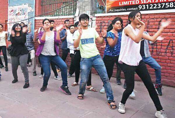 A flash mob was also performed by the students of IIT-D (BCCL)