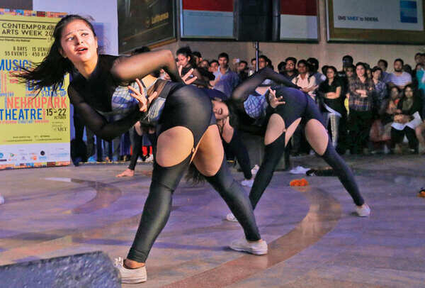 Miranda House: Tanz, the western dance society, depicted the versatility, courage and strength of women (BCCL)