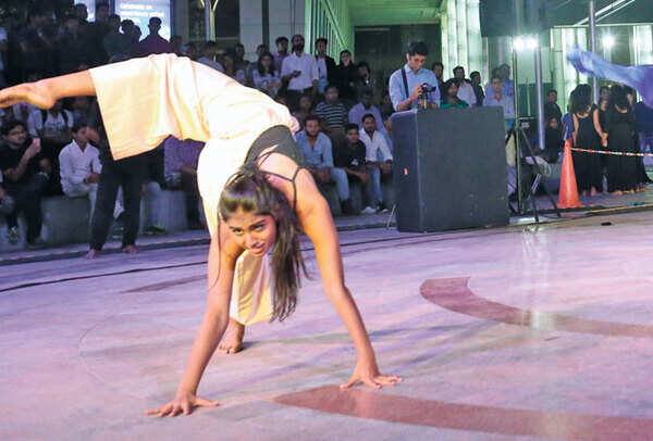 Hindu College: The choreography society, Srijya, presented a piece on the story of Julius Caesar (BCCL)