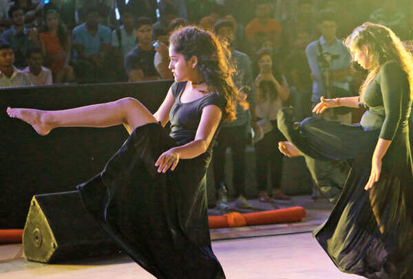 Gargi College: Sparx, the choreography society, danced to the Harry Potter series’ theme song (BCCL)