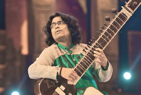Sitarist Ravi Chary (BCCL)