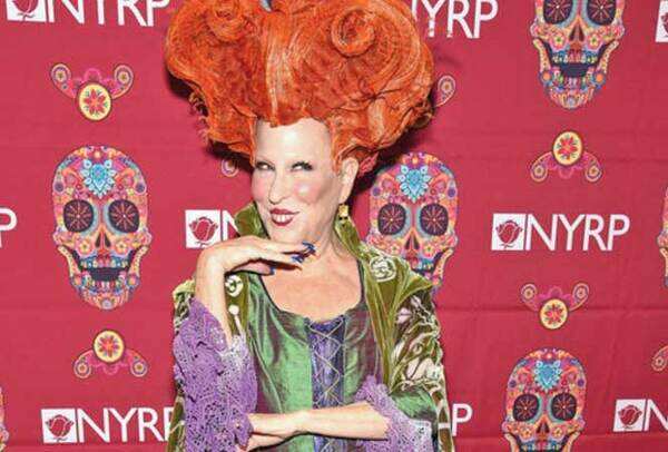 Bette Milder dressed up as her iconic character from Hocus Pocus