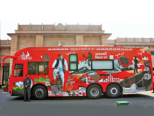 Luxury-Bus