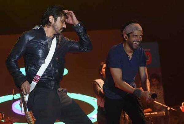 Arjun Rampal and Farhan Akhtar at Ramjas (BCCL)
