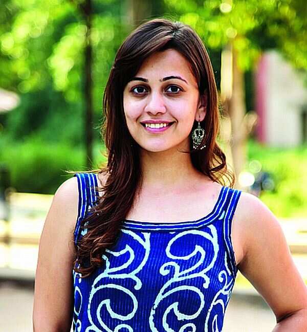 Esha Kansara