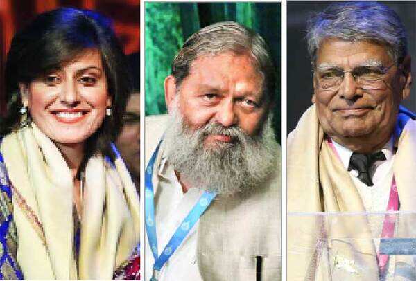 Mithali Raj, Haryana sports minister Anil Vij and Banarsi Lal Chawla, Kalpana Chawla’s father (L to R)(photo Ajay Kumar Gautam/BCCL)