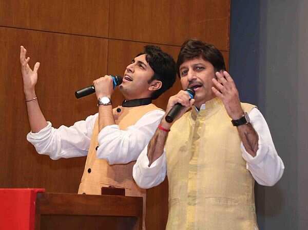 Parth Oza with dad Sanjay Oza