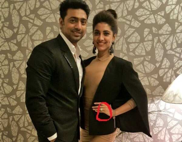 Dev's grand gesture for Rukmini | Bengali Movie News - Times of India