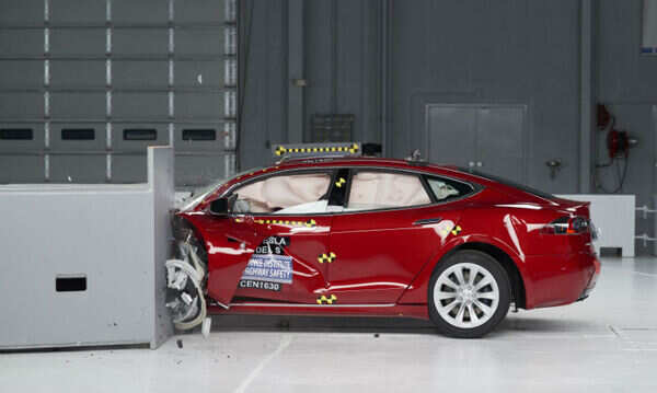 Tesla crash test