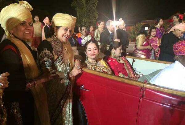 Neil's mother Nishi Mukesh (BCCL)