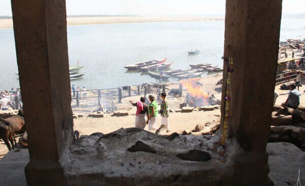 Dom community story -Manikarnika ghat (1)