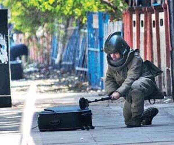 Police: Two bomb hoaxes in two days in the city | Pune News - Times of ...