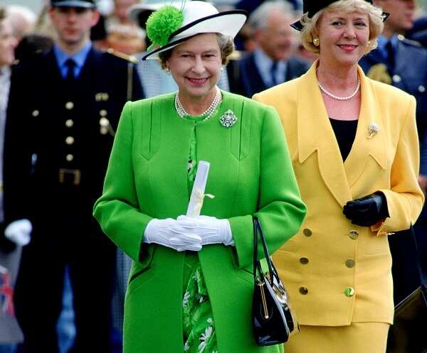 Queen-Style